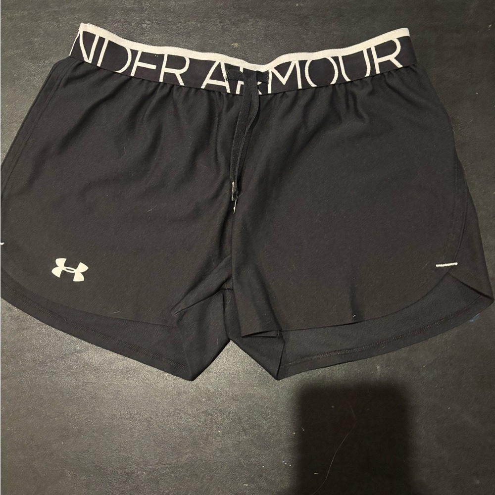 Under Armour Black Athletic Shorts Lightweight Breathable
